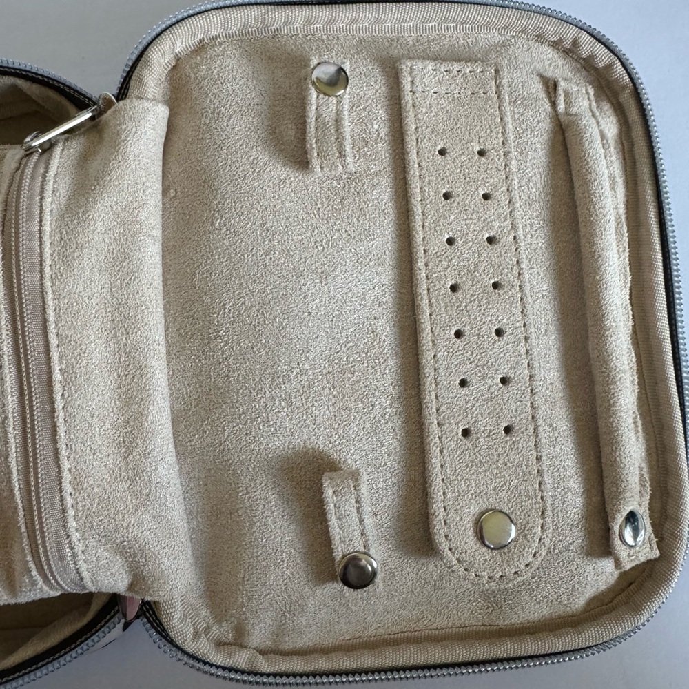 Brighton Jewelry Case - Picture 5 of 5